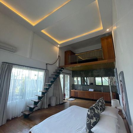 Saga Villas Ultra Seminyak  Exterior photo