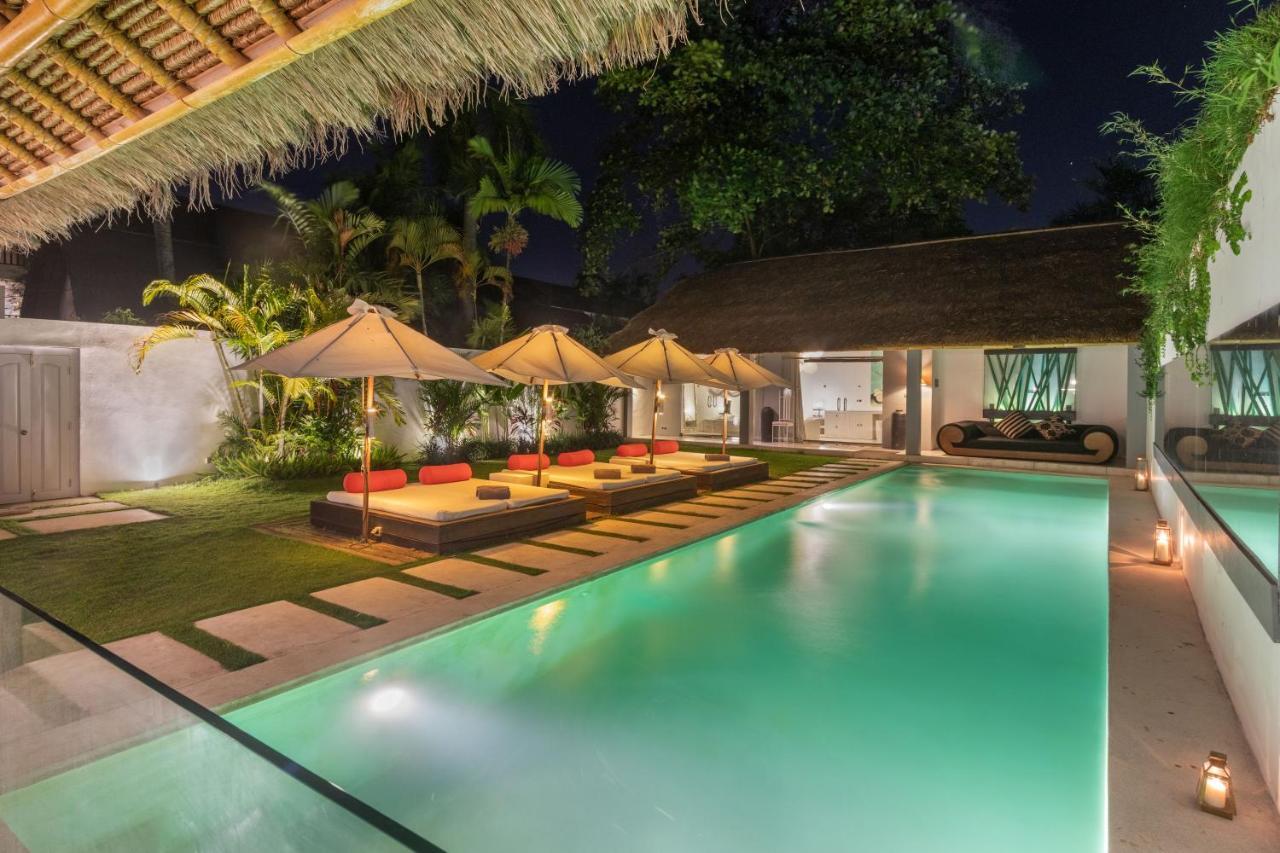Saga Villas Ultra Seminyak  Exterior photo